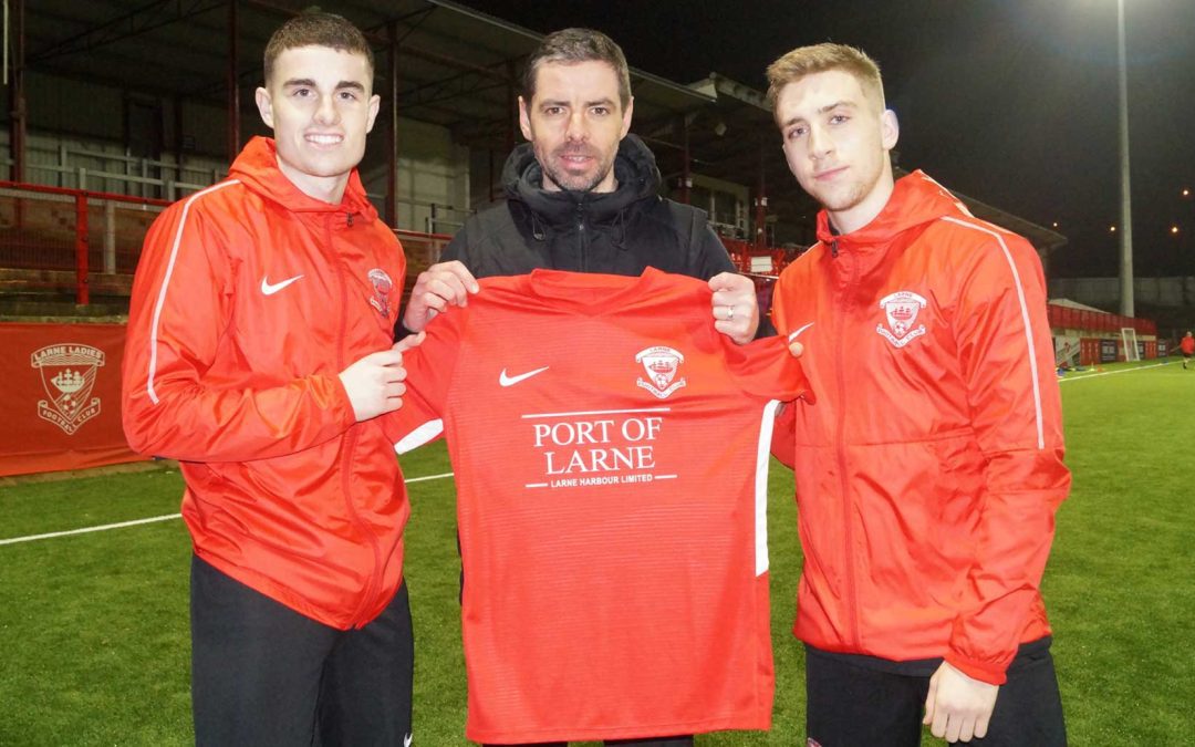 Huddersfield town duo arrive on loan