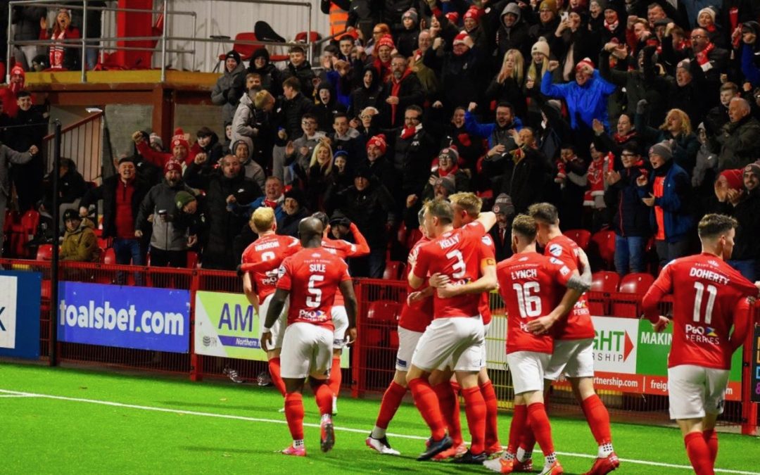 Matchday Guide: Larne v Linfield – Friday 17th December