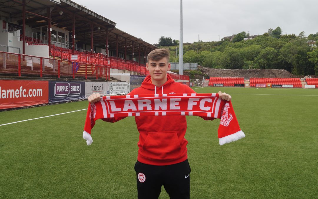 Sean Graham completes loan switch from Blackpool