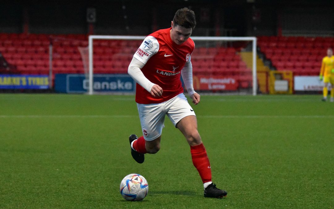 Thomas Maguire seals transfer to Dungannon Swifts