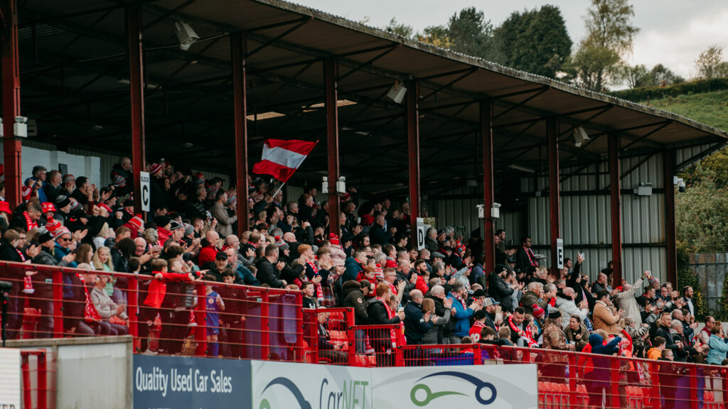 Tickets now on general sale for Linfield and Glentoran