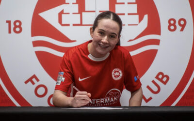 Inver Women sign Anna Walsh