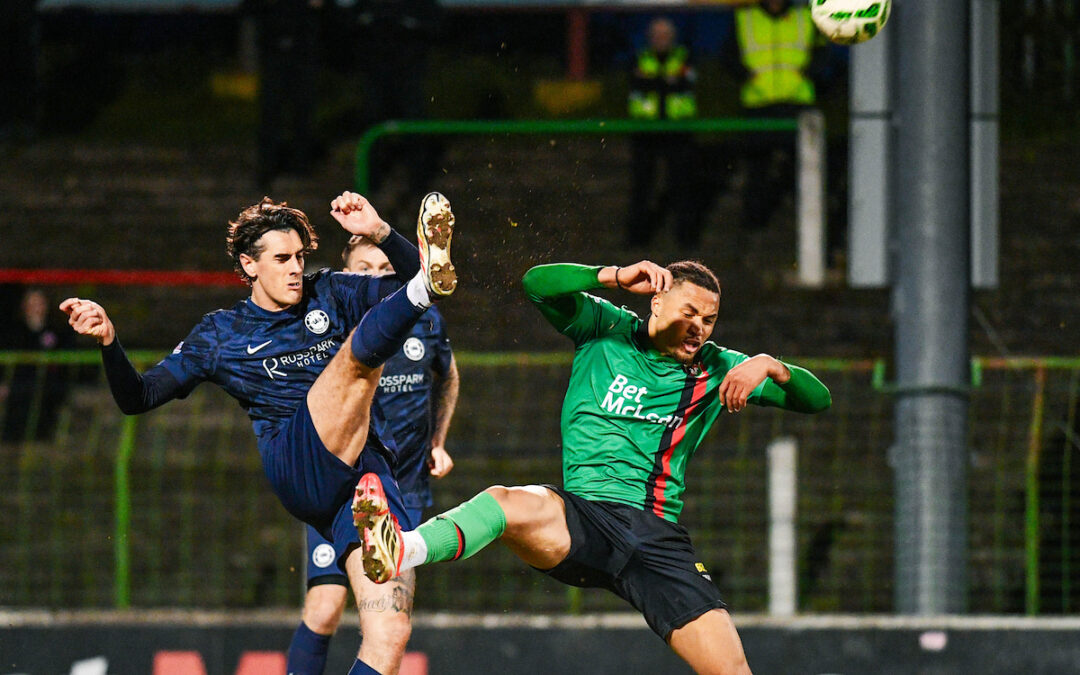 Oval stalemate moves Larne one point closer