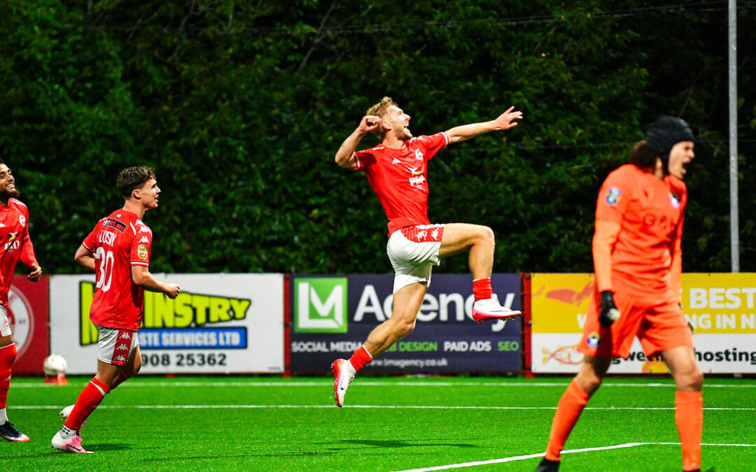Sloan stunner bags points against Bangor